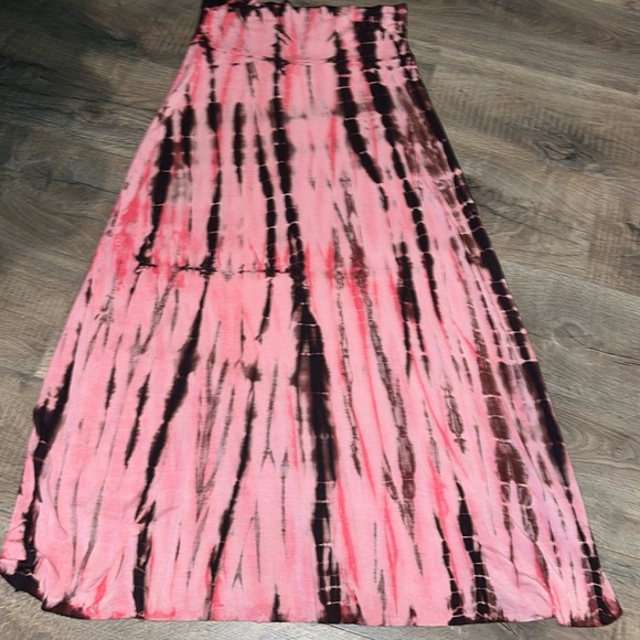 Lucky Brand Dresses & Skirts - Lucky Brand PINK BROWN TIE Dye Skirt LONG SZ S/M Rayon stretchy festival BEACH M